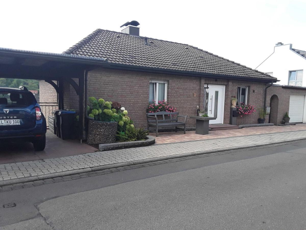 Haus Sonnenblick Apartment Momlingen Exterior photo